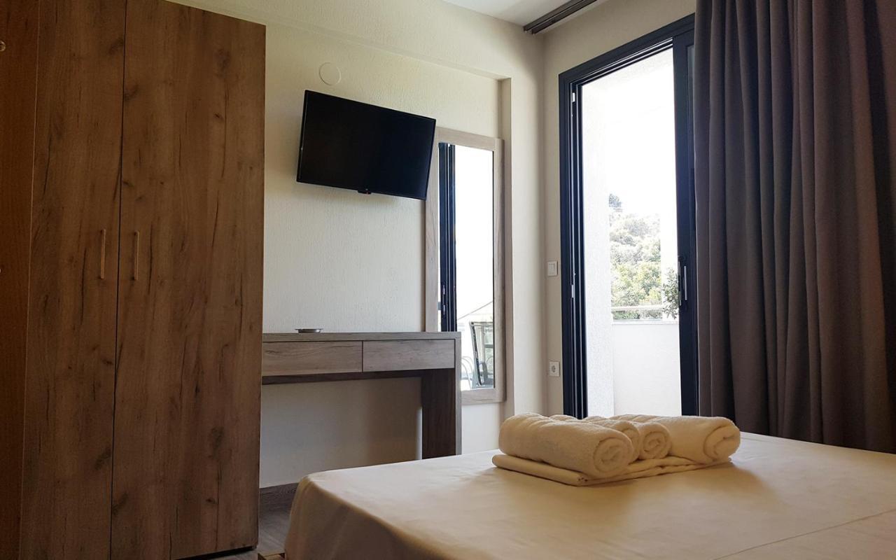 Apartamento Sarti Holidays Exterior foto